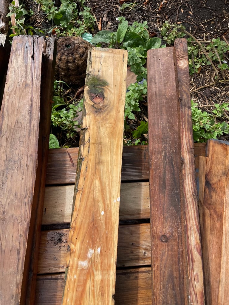 Seasoned Timber approximately 92cm x 9.5cm x 9.5 cm