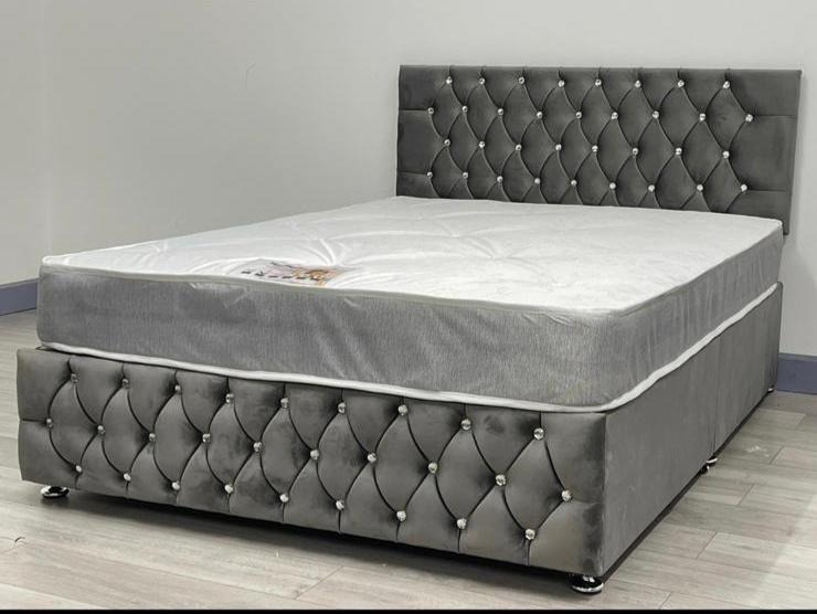 SUPER KING KING SIZE DOUBLE SINGLE SMALL DOUBLE Chesterfield DIVAN BED