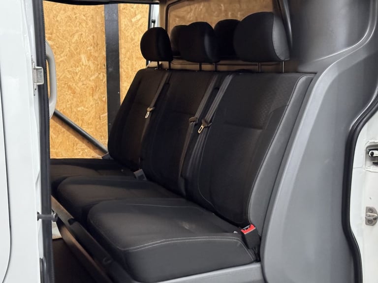 2016 Vauxhall Vivaro 1.6 CDTi 2900 BiTurbo ecoFLEX Sportive Crew Van Double Cab 5dr Diesel Manua ...