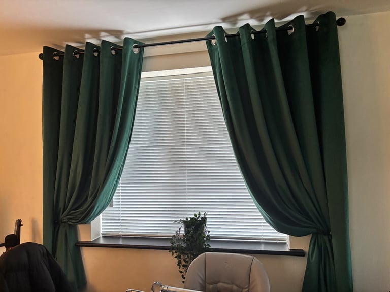 image for Emerald green curtains 