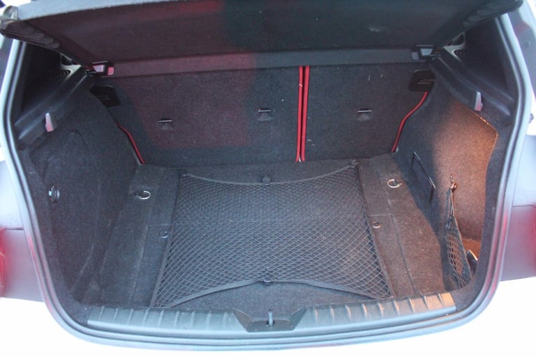 2013 BMW 1 Series 2.0 125d M Sport Auto Euro 5 (s/s) 5dr HATCHBACK Diesel Automatic