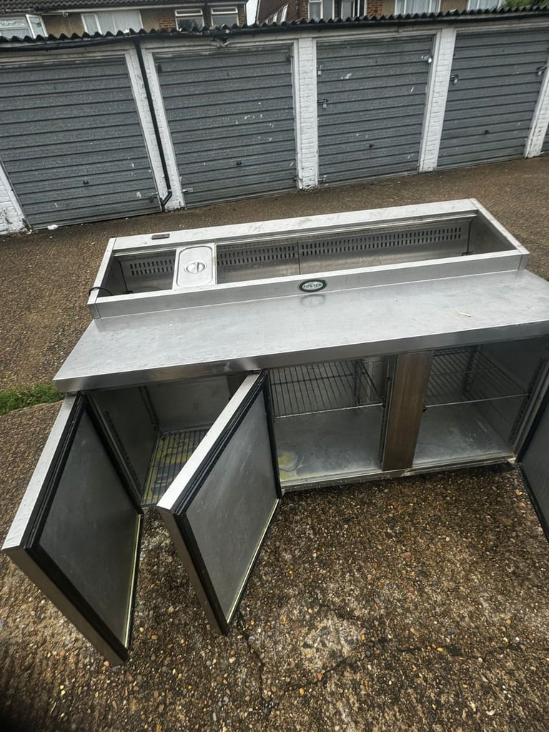Foster 3 Door Prep Counter Fridge – Commercial Stainless Steel