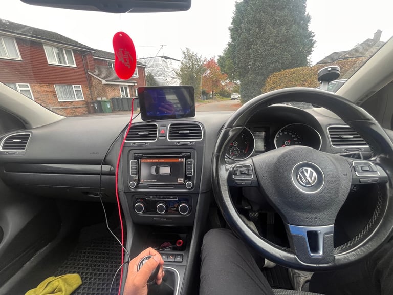 Volkswagen, GOLF, Hatchback, 2011, Manual, 1968 (cc), 5 doors