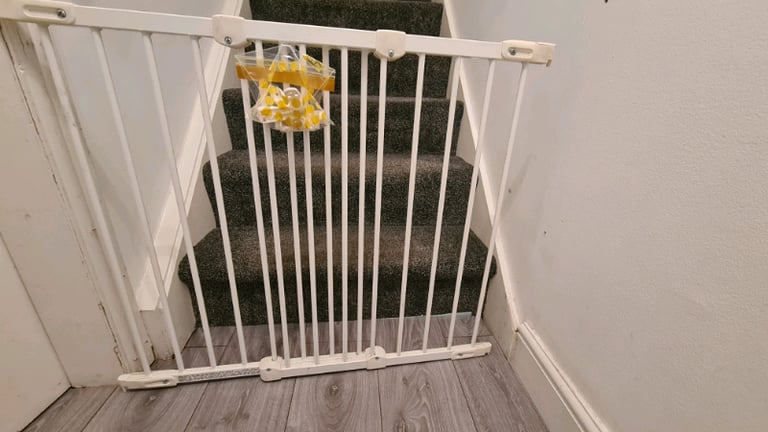 Staircase Gate - preloved child safety 