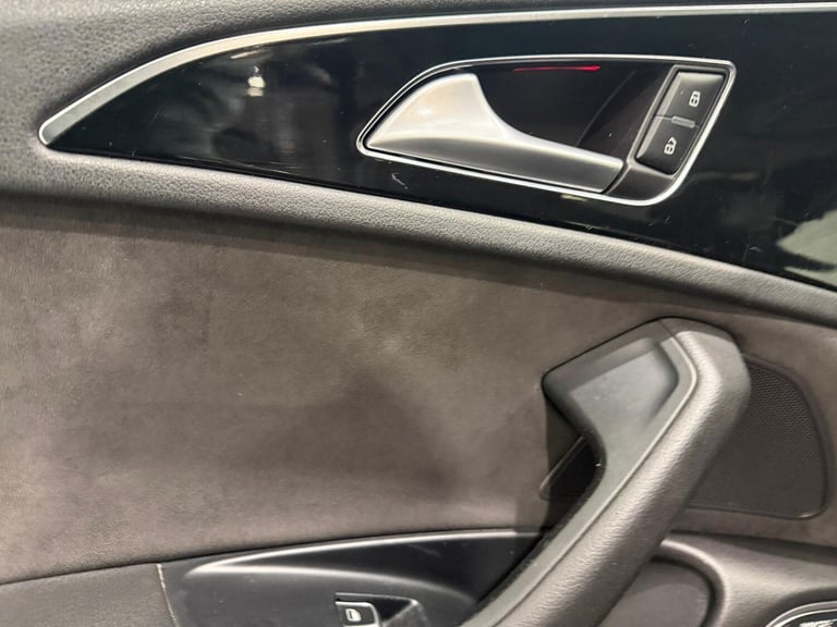 2016 Audi A6 Saloon 2.0 TDI ultra Black Edition S Tronic Euro 6 (s/s) 4dr SALOON Diesel Automatic