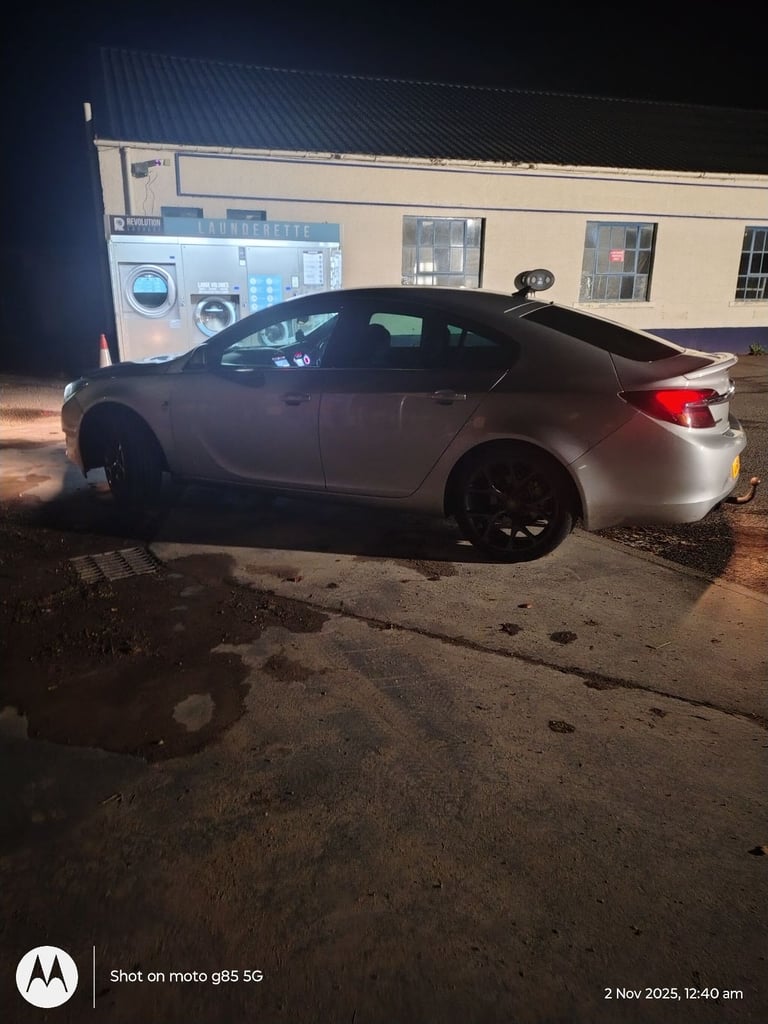 VAUXHALL INSIGNIA, SRI NAV CDTI ECO S/S sport model