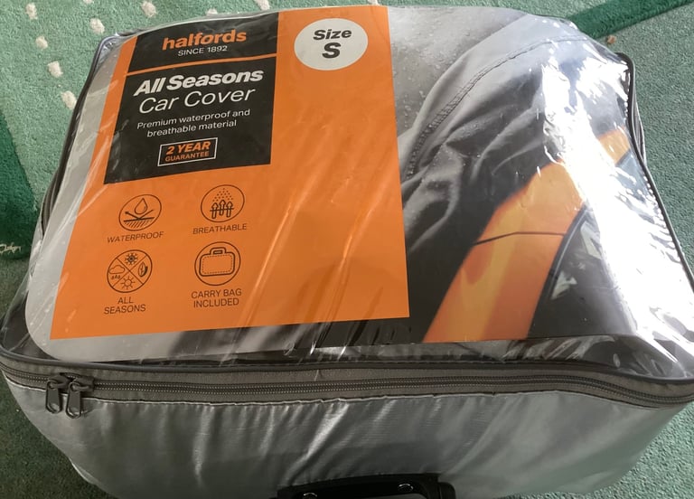 Halfords All Season Car Cover for small car