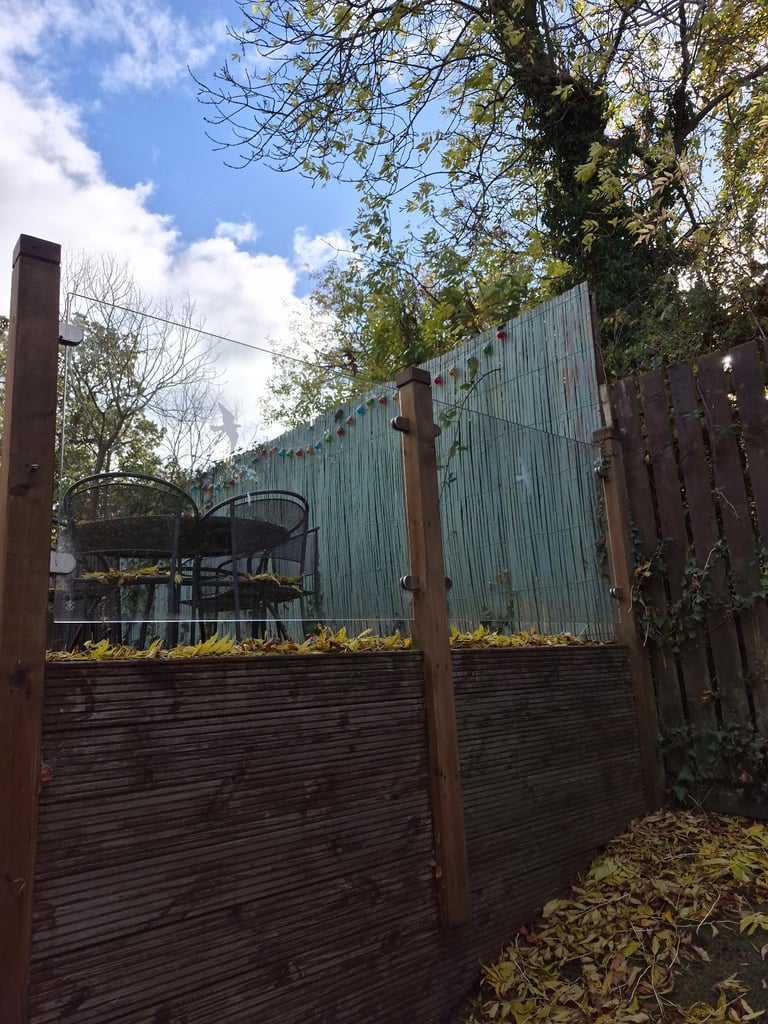 Safety glass balustrade 