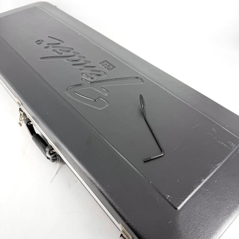 1977 Fender American Stratocaster – Olympic White - Trades