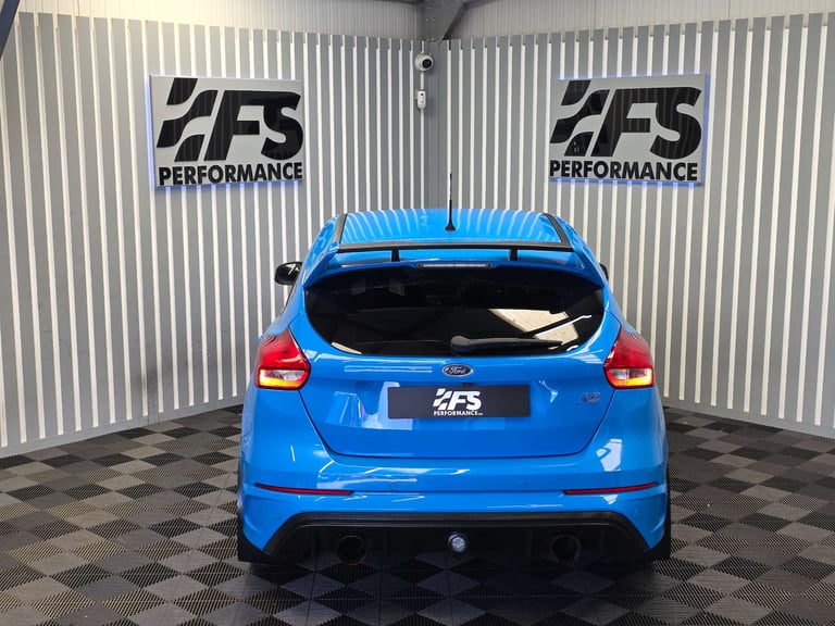 2017 Ford Focus 2.3T EcoBoost RS Hatchback 5dr Petrol Manual AWD Euro 6 (s/s) (350 ps) Hatchback ...