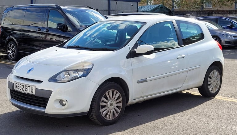 2012 Renault Clio 1.2 16V Expression+ 3dr HATCHBACK PETROL Manual