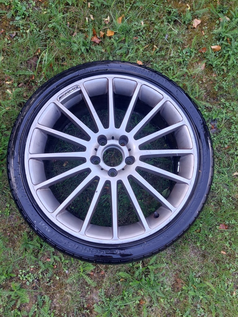 image for Mercedes 19 inch turbine 16 spoke alloy wheel x1 with Hankook tyre 5 mm thread