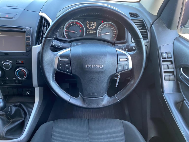 2019 Isuzu D-Max 1.9 TD Yukon 4WD Euro 6 4dr PICK UP Diesel Manual