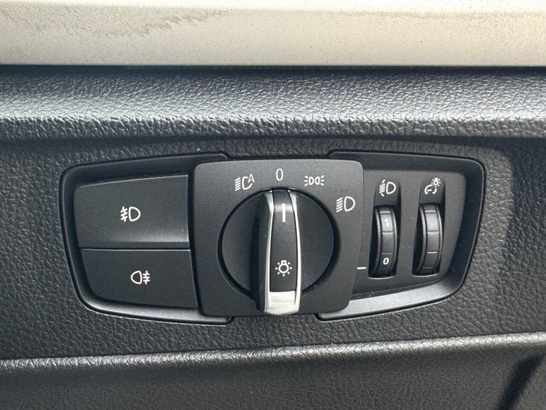 2015 BMW 1 Series 2.0 120d BluePerformance SE Hatchback 5dr Diesel Auto Euro 6 (s/s) (184 ps) Hat...