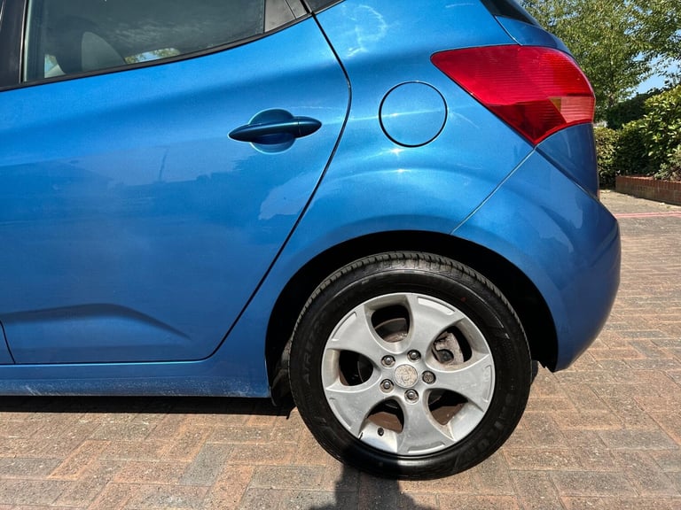 2010 Kia Venga 1.6 2 Auto Euro 5 5dr HATCHBACK Petrol Automatic