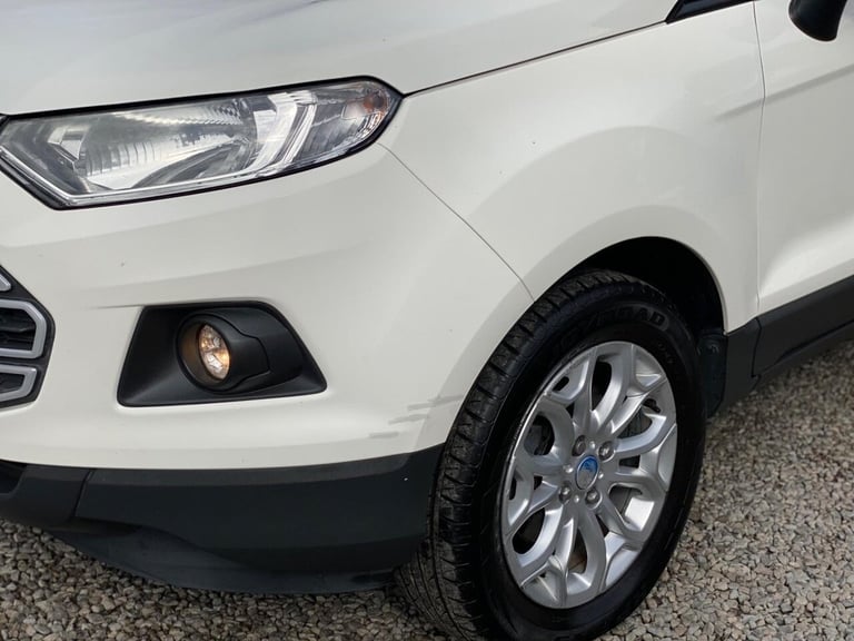 2015 Ford Ecosport 1.0T EcoBoost Zetec SUV 5dr Petrol Manual 2WD Euro 6 (s/s) (125 ps) HATCHBACK ...