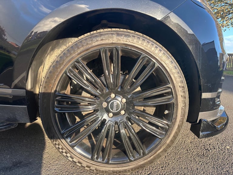 2018 Land Rover Range Rover Velar 2.0 D240 R-Dynamic S Auto 4WD Euro 6 (s/s) 5dr ESTATE Diesel Au...