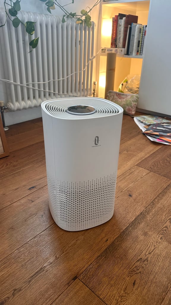 image for Taotronics Quiet Air Purifier (with filter)