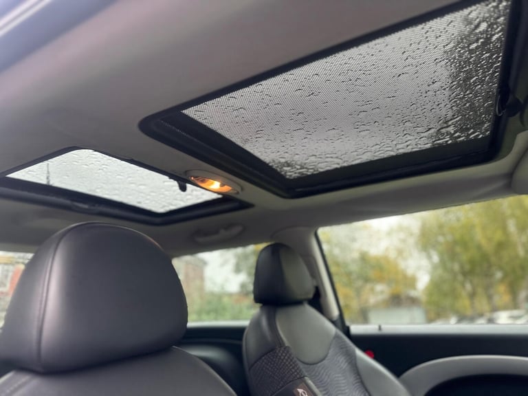 2004 MINI Hatch 1.6 Cooper 3dr HATCHBACK PETROL Manual