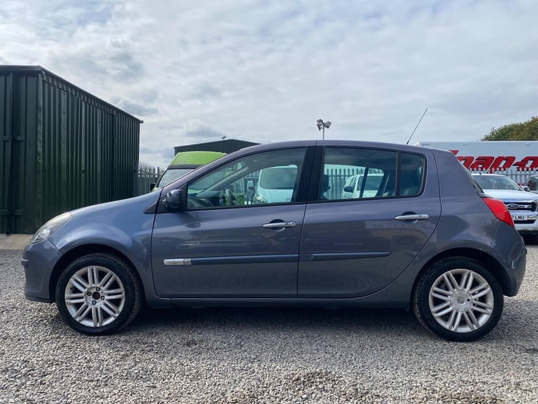 2007 Renault Clio 1.6 VVT Initiale 5dr HATCHBACK PETROL Manual