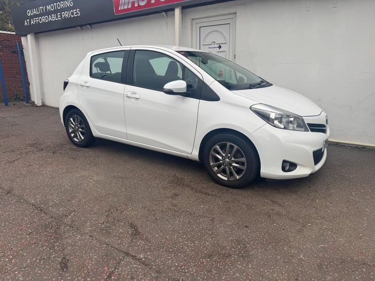 2014 Toyota Yaris 1.0 VVT-i Icon Plus Euro 5 5dr HATCHBACK Petrol Manual
