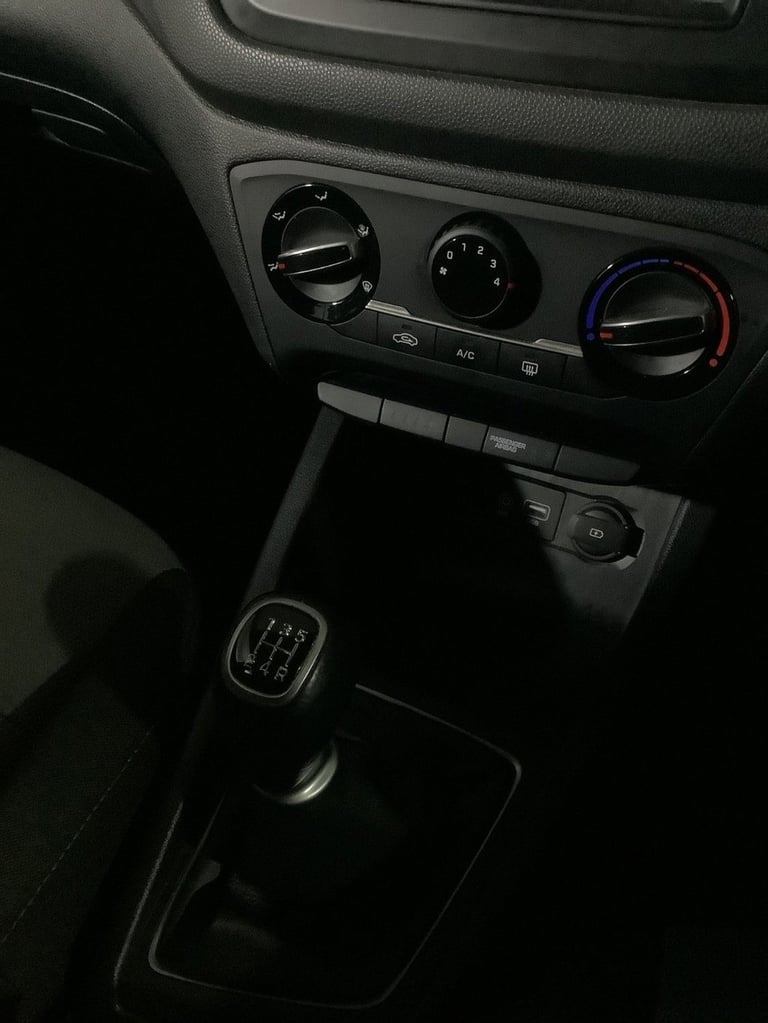 2019 Hyundai i20 1.2 SE Launch Edition Hatchback 5dr Petrol Manual Euro 6 (s/s) (84 ps) Hatchback...