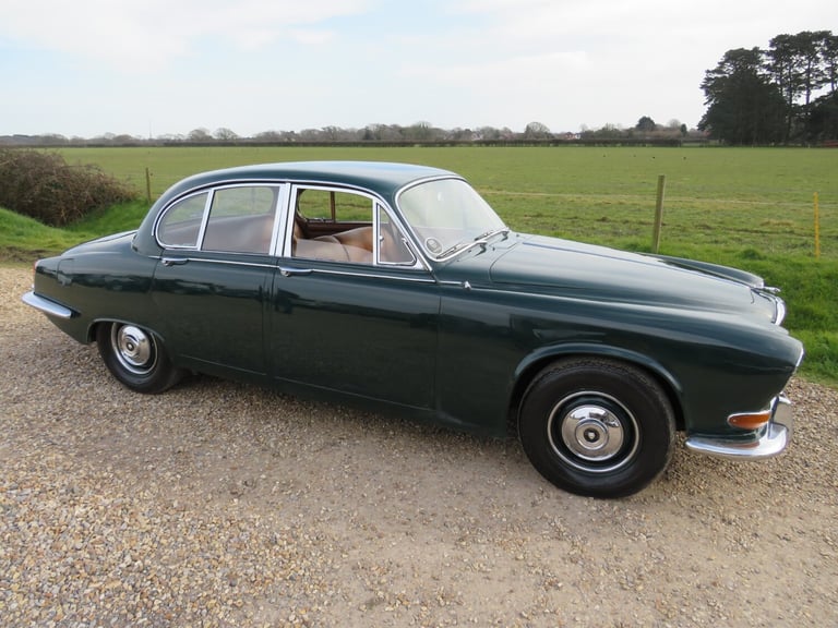 1968 Jaguar 420 4.2 MOD MANUAL Saloon Petrol Manual