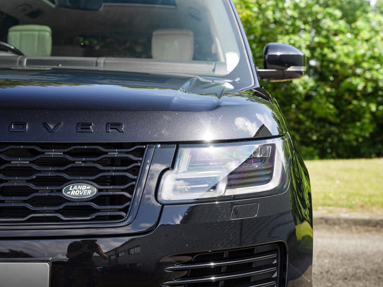  Land Rover Range Rover 5.0 P525 V8 Autobiography Auto 4WD Euro 6 (s/s) 5dr Petrol Automatic