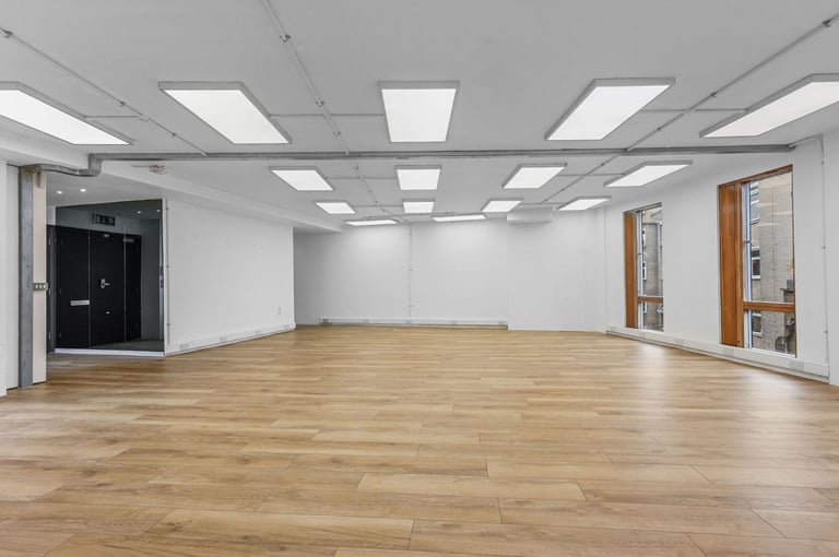 Open Planned Studio Space to rent in Shoreditch