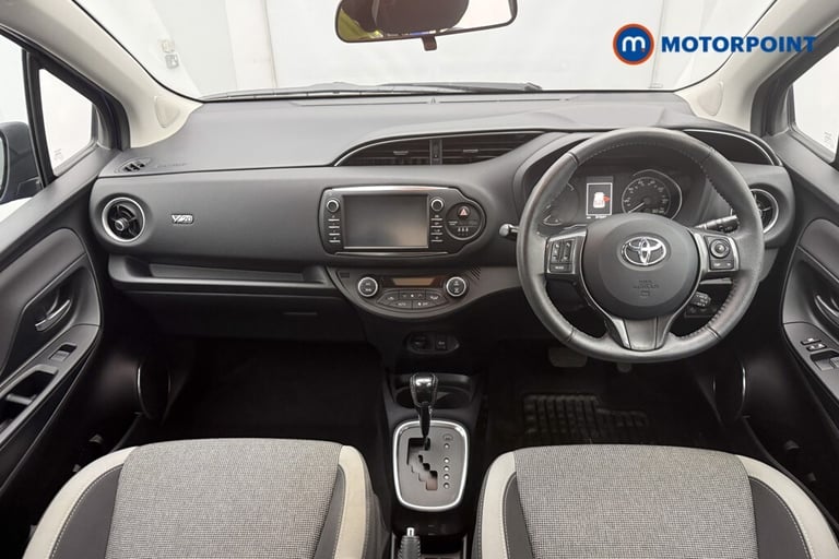 2020 Toyota Yaris 1.5 Hybrid Y20 5dr CVT [Bi-tone] HATCHBACK PETROL/ELECTRIC Automatic