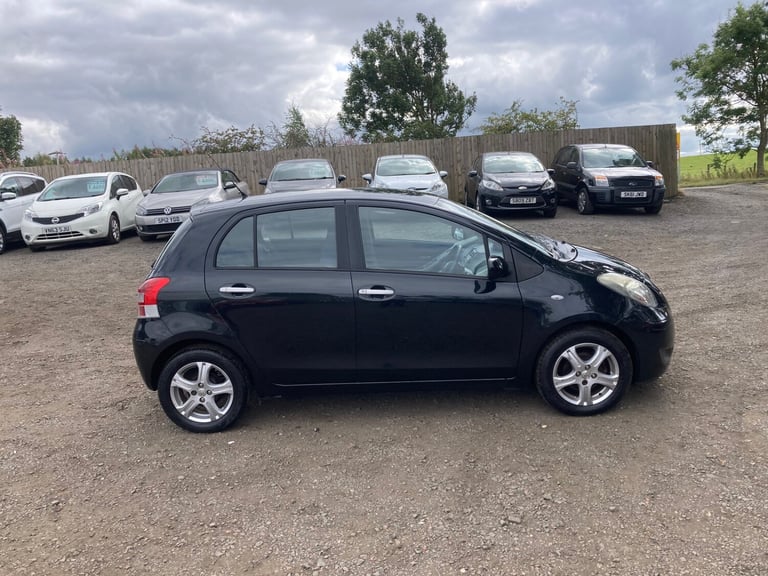 2010 Toyota Yaris 1.0 VVT-i TR 5dr HATCHBACK Petrol Manual