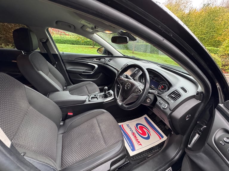 2016 (Sept) Vauxhall Insignia 2.0 Cdti Techline s/s - lightly damaged repairable