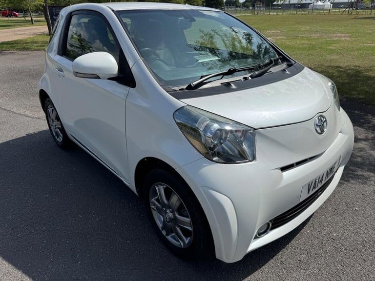 image for TOYOTA IQ 1.0 VVT-i 2 2014