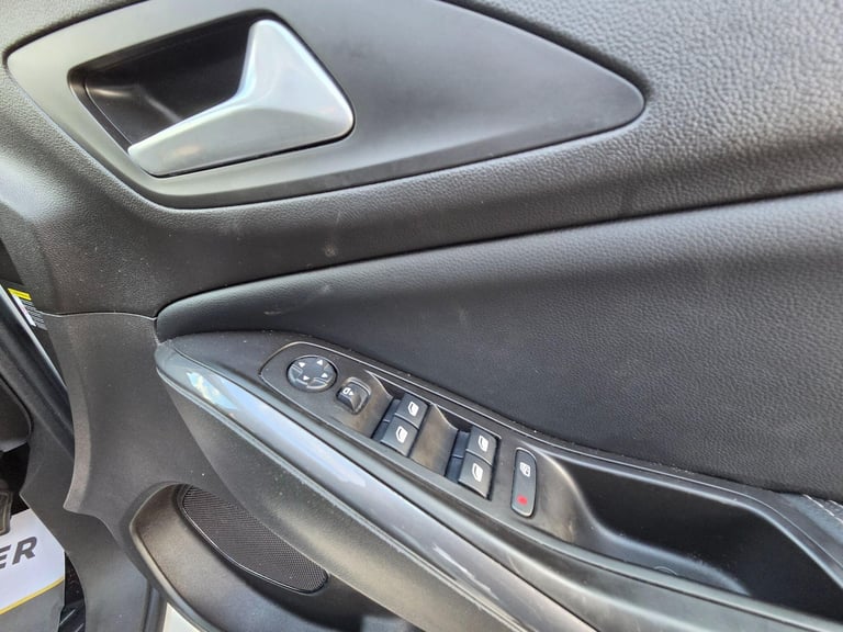 2019 Vauxhall Grandland X 1.2 Turbo Tech Line Nav Auto Euro 6 (s/s) 5dr Petrol