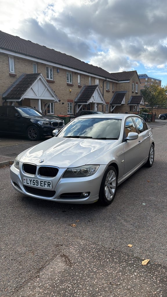 BMW, 3 SERIES, Saloon, 2009, Semi-Auto, 1995 (cc), 4 doors