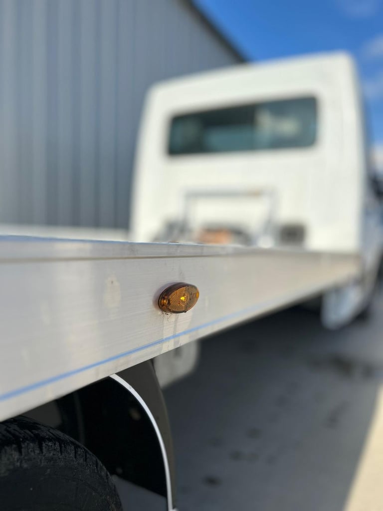 CRAFTER MOVANO ALUMINIUM RECOVERY TRUCK BODY BEAVERTAIL BODY CAR TRANSPORTER
