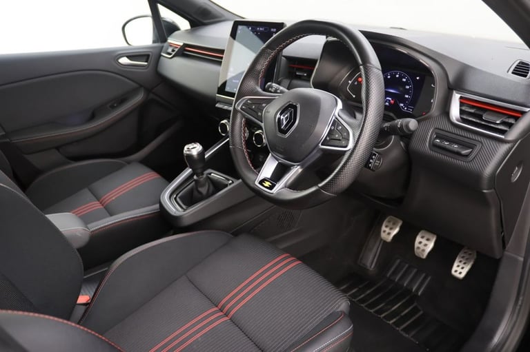2021 Renault Clio 1.0 TCe RS Line Hatchback 5dr Petrol Manual Euro 6 (s/s) (90 ps) Hatchback Petr...