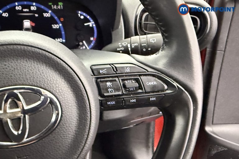 2024 Toyota Yaris Cross 1.5 Hybrid Design 5dr CVT Estate Hybrid Automatic