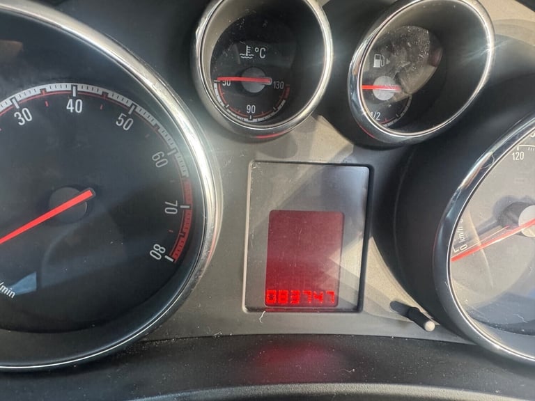 2015 Vauxhall Meriva 1.4i 16V Life 5dr MPV Petrol Manual