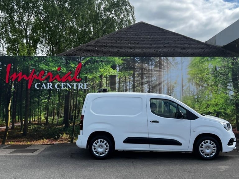2020 Vauxhall Combo Cargo 2000 1.5 Turbo D 100ps H1 Sportive Van 5 door Panel...