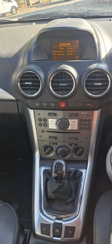 Vauxhall antara 2.2cdti 4x4 12 MOT