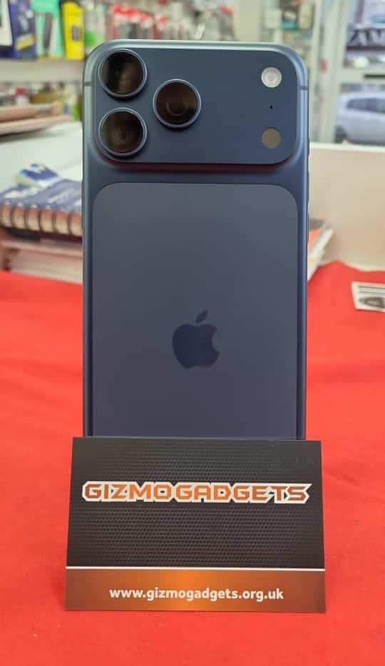 APPLE iPHONE 17 PRO MAX 256GB- DEEP BLUE-UNLOCKED-(BRANDNEW CONDITION)+APPLE WARRANTY