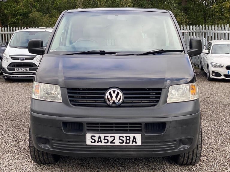 2006 Volkswagen Transporter 2.5 TDi T32 REAR LONGUE-5 BELTS-20 inch ALLOYS-PRIVATE PLATE MOTORHOM...
