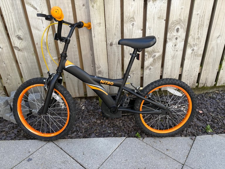image for Boys bike 17” wheel