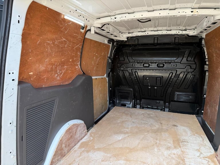 FORD TRANSIT CONNECT 1.5 240 EcoBlue Limited L2 Euro 6 (s/s) 5dr 2019