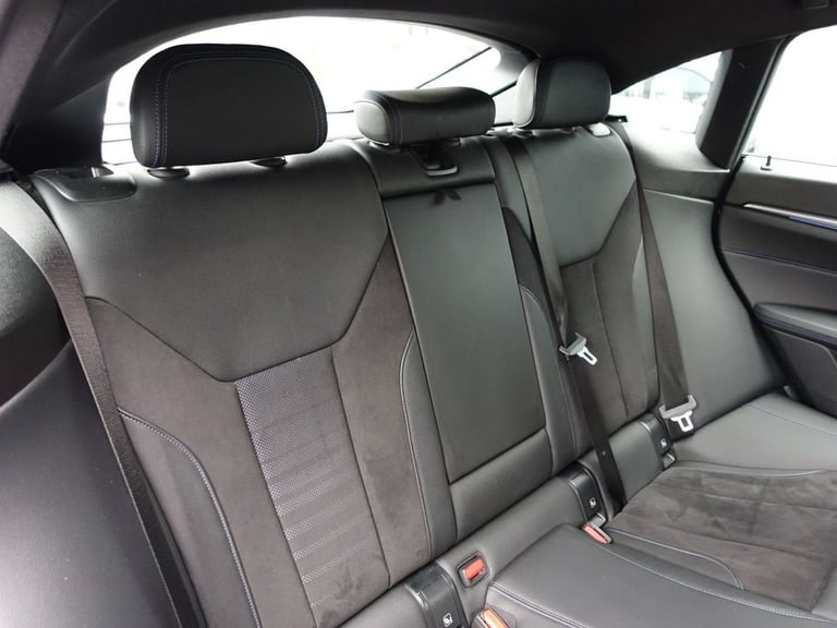 2022 BMW i4 40 83.9kWh M Sport Gran Coupe 5dr Electric Auto eDrive (340 ps) Hatchback ELECTRIC Au...