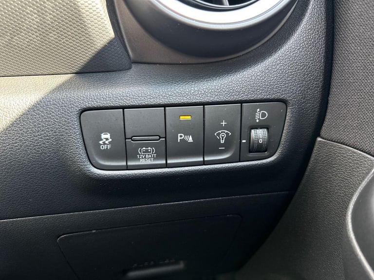 2021 Hyundai KONA 1.6 h-GDi Premium SUV 5dr Petrol Hybrid DCT Euro 6 (s/s) (141 ps) SUV PETROL/EL...