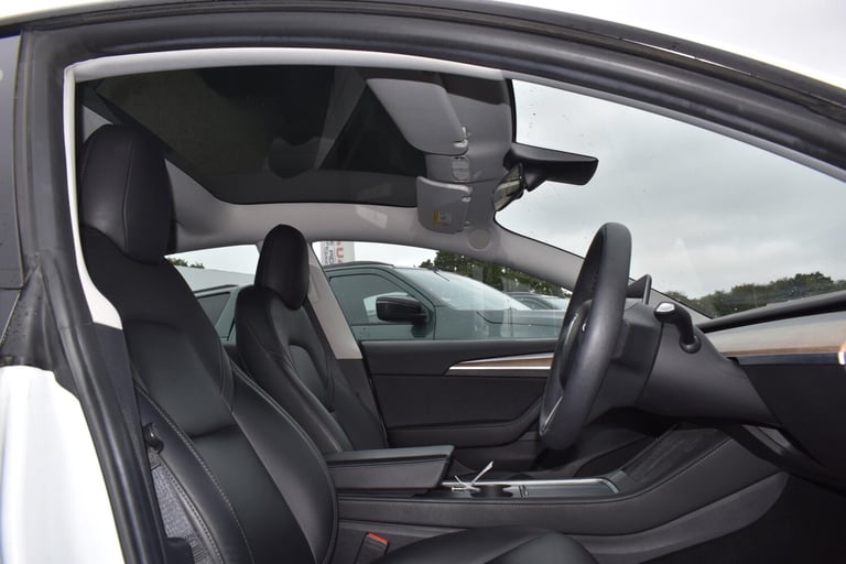 2021 Tesla Model 3 Standard Range Plus Auto RWD 4dr SALOON Electric Automatic