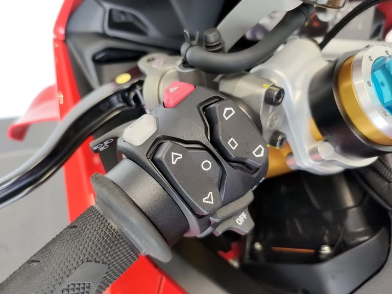 2024 Ducati Panigale V4S 7G Red 1,586 Miles | £365 Dep & £365 pcm