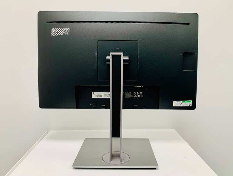  Full HD (1080p) - 23inch  LCD monitor - HP EliteDisplay E232